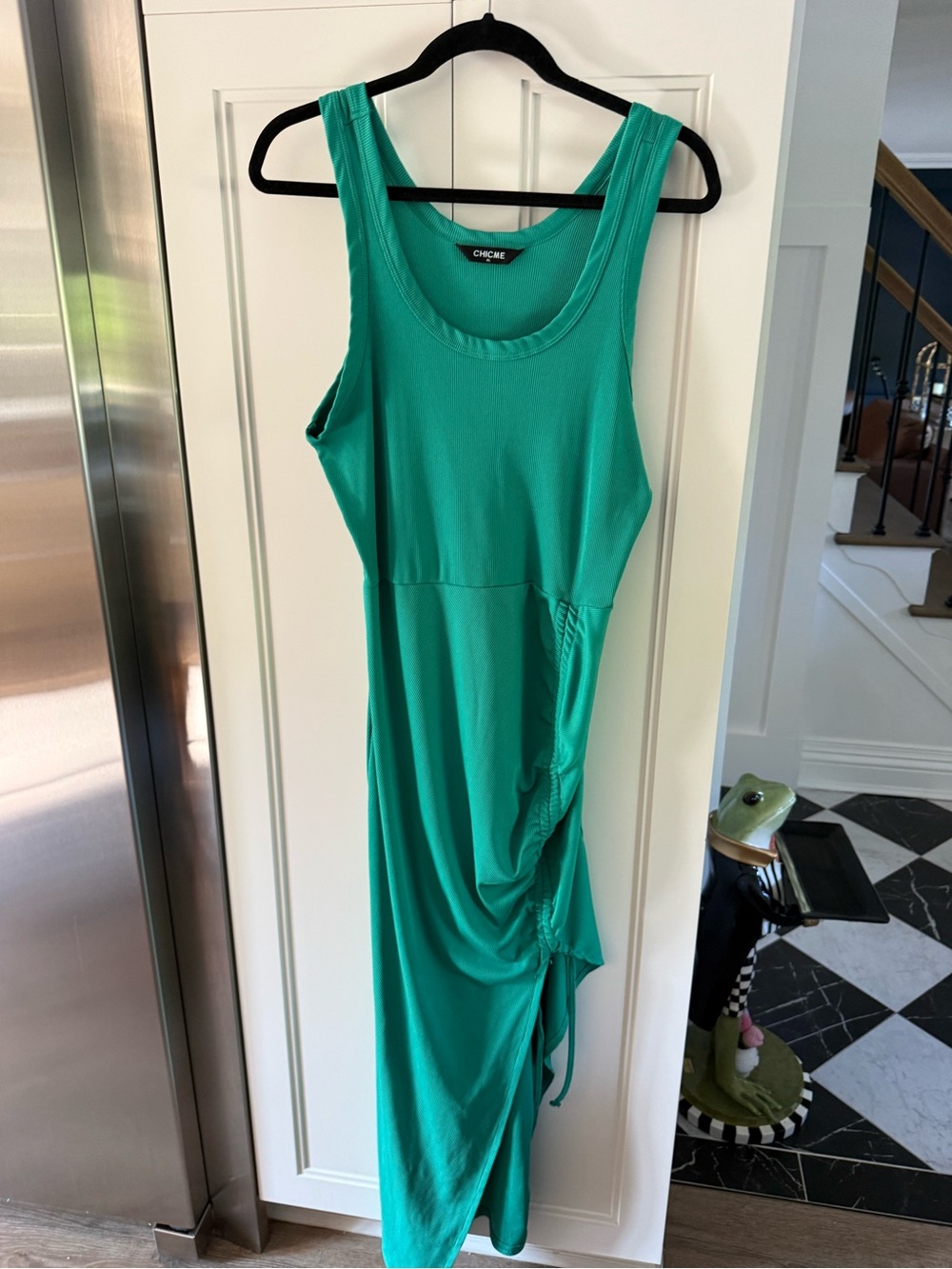Chic Teal Sleeveless Ruched Midi Dress